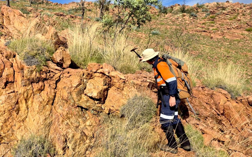 Litchfield Minerals to begin drilling at Oonagalabi after high-chargeability discovery