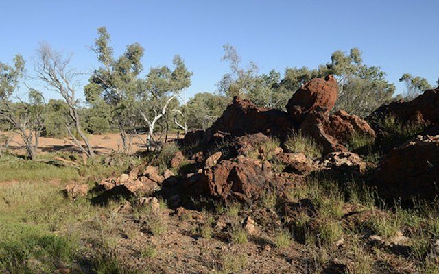 Lithium Australia poised to drill Medcalf spodumene prospect, scoops up Mt Deans East tenement