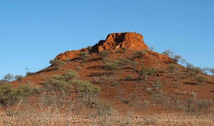 Lodestar identifies new early stage gold targets at Yowereena