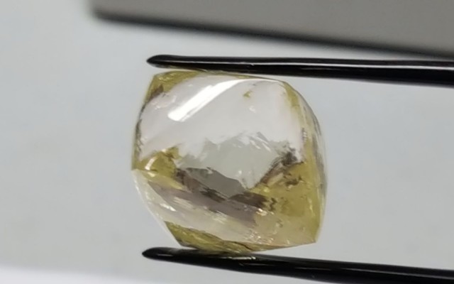 Lucapa finds whopper diamonds at Lulo in Angola