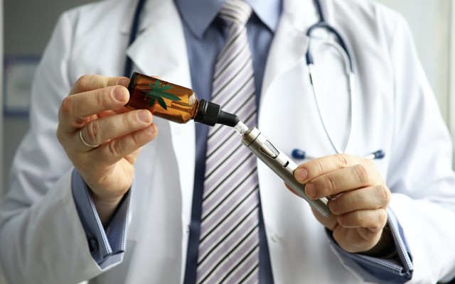 Medical cannabis expert boosts Lifespot Health leadership ahead of vape pen trials