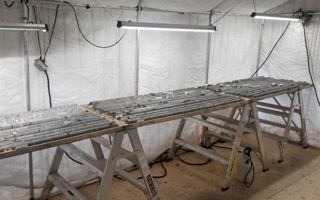 Metals Australia pulls up ‘exceptionally wide’ high-grade graphite at Lac Rainy