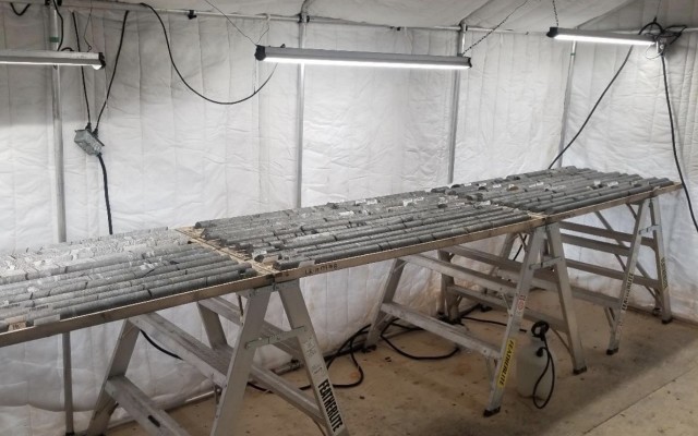 Metals Australia pulls up ‘exceptionally wide’ high-grade graphite at Lac Rainy