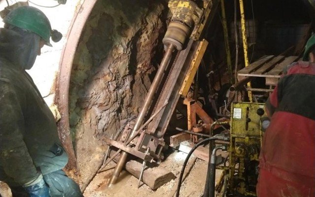 MetalsTech to intersect broad, high-grade zone at Sturec as gold price reaches all-time highs