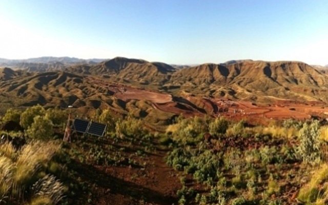 Mineral Resources shifts non-core manganese assets into Resource Development Group, takes 75% control