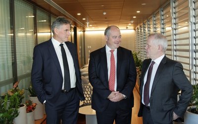 NAB names Andrew Irvine as new CEO, bringing global experience to Australian banking