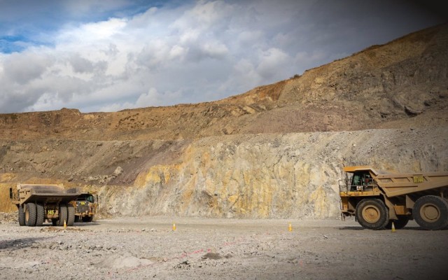 Navarre Minerals moves into ranks of gold producers with $90m purchase of Mt Carlton mine