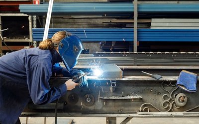 Niche stocks flying the flag for Australian manufacturing