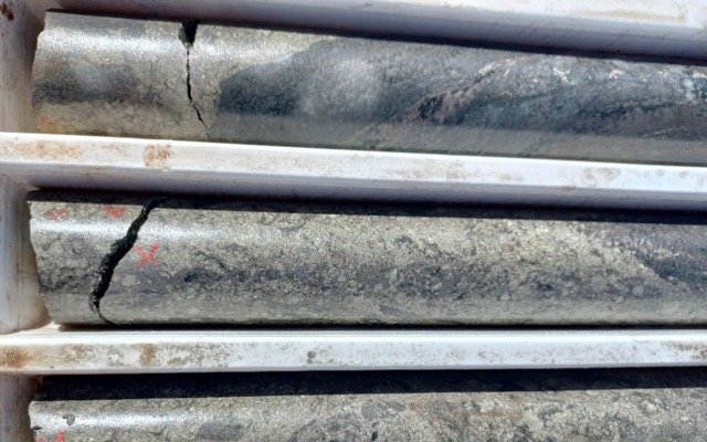 NickelX hits massive sulphides in first hole of maiden program at Cosmos South