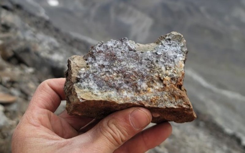 Nova Minerals expands Estelle project with high-grade gold anomalies at Muddy Creek and Discovery