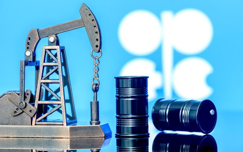 Oil prices fall as OPEC+ sticks to voluntary production hike timeline