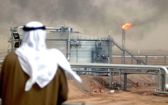 Oil price plunges 28% amid uncertain production cutbacks and slowing demand