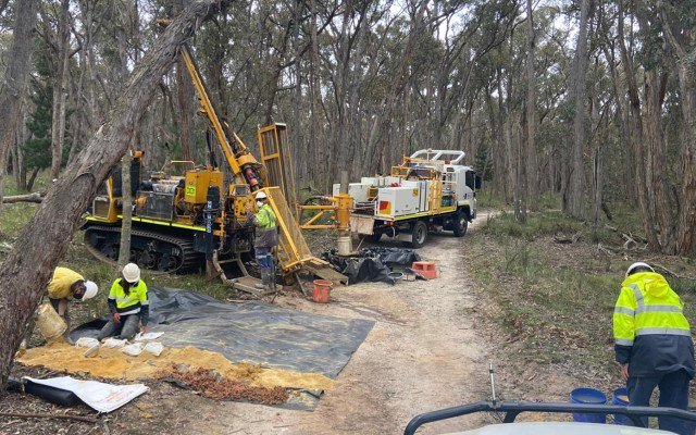 ‘Outstanding’ gold-silver assays continue from Navarre Minerals’ Glenlyle drilling program