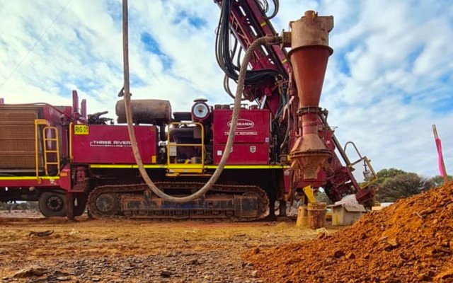 OZZ Resources debuts ‘outstanding’ gold assays from maiden drilling at Maguires