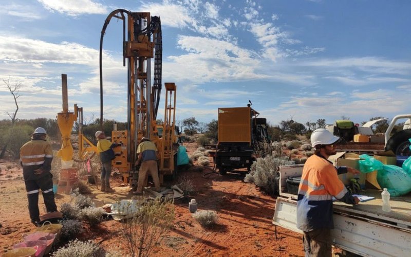 Petratherm shares surge on high-grade titanium results at Muckanippie project