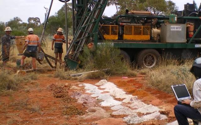 Positive metallurgical results prompt Breaker to explore low-cost early production