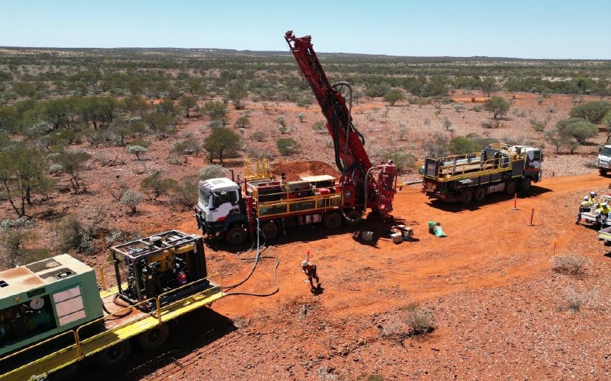 Premier1 Lithium commences drilling of lithium pegmatite targets at Abbotts North