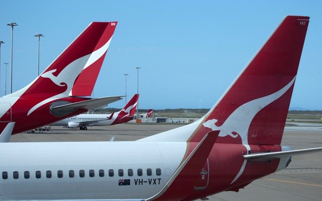 Qantas workers threaten strike, Chalice Mining breakthrough at Julimar and Incitec appoints CFO for fertiliser business