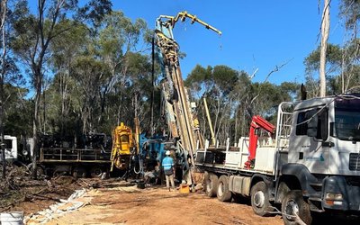 QMines hits mineralisation in all holes to date at Develin Creek drilling campaign