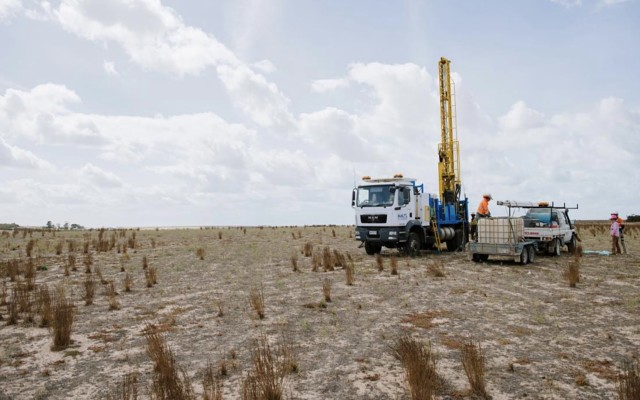 Renascor signs agreement to jointly develop next-generation battery anode material using Siviour graphite feed