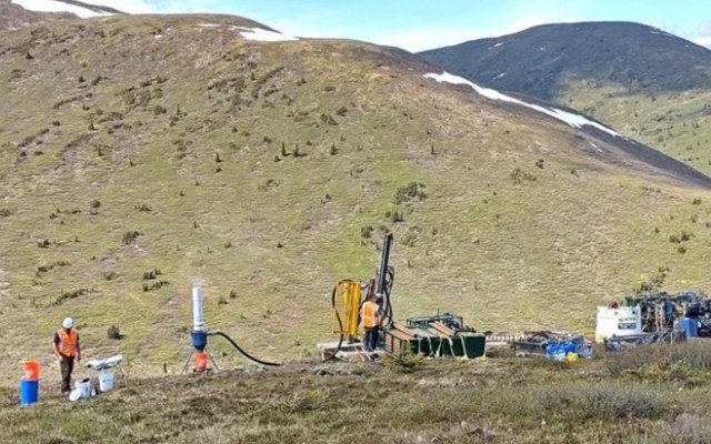 Resolution Minerals commences drilling at East Pogo target within 64North gold project