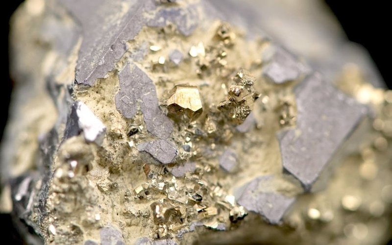 Resolution Minerals confirms porphyry-skarn potential at Spur South gold-copper project