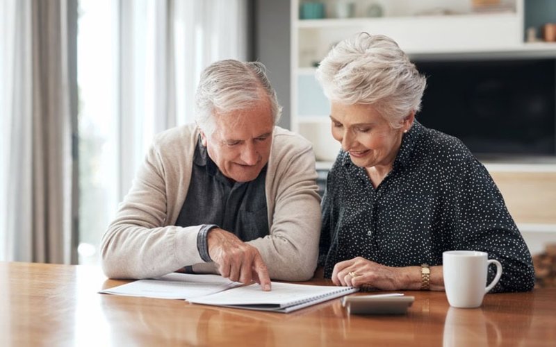 Retirees losing big money by stalling with pension applications