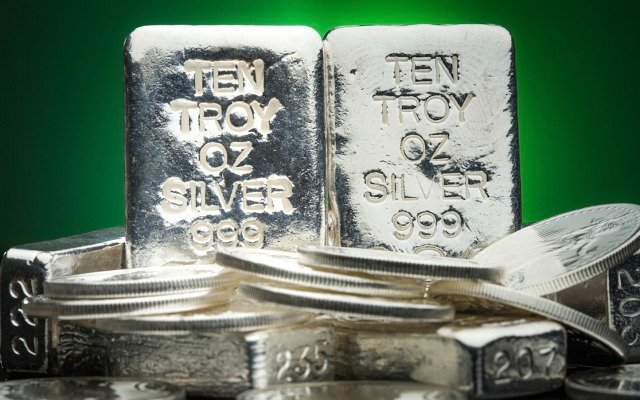 Silver could hit US$19/oz this year, but gold ratio to stay high
