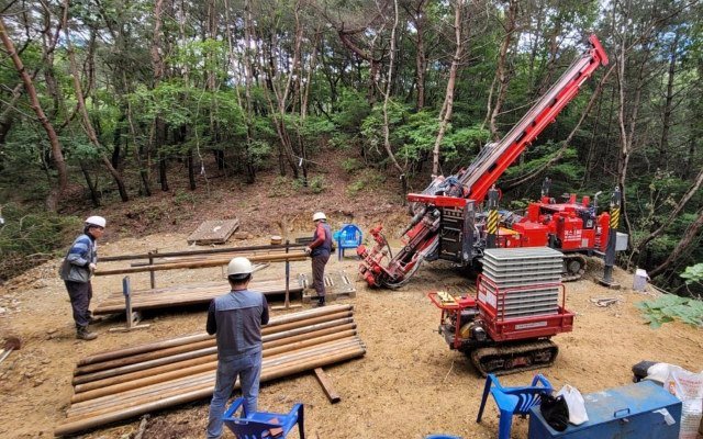 Southern Gold kicks-off drilling at Deokon gold project, assays pending for Daeam