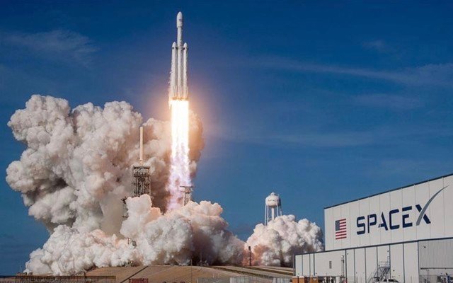 SpaceX Falcon 9 rocket to launch Kleos Space’s satellite cluster into orbit