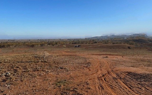 Taruga Minerals finds clay-hosted REE at surface at Morgans Creek prospect