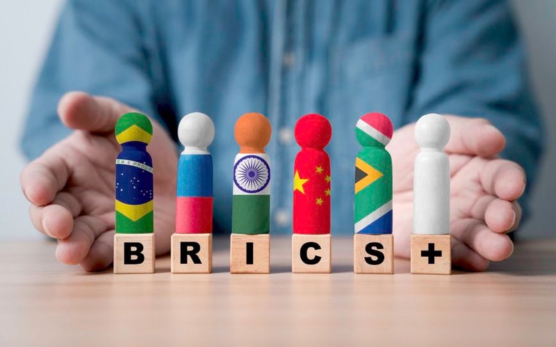 Trump threatens 100% tariffs on BRICS nations amid concerns over US dollar replacement