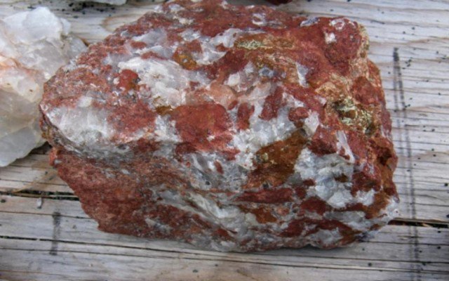 Vital Metals confirms potential for low cost production of high-grade rare earth concentrate from Nechalacho project