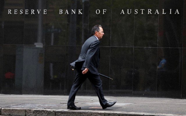Weekly review: Aussie interest rates shrinking to nothing