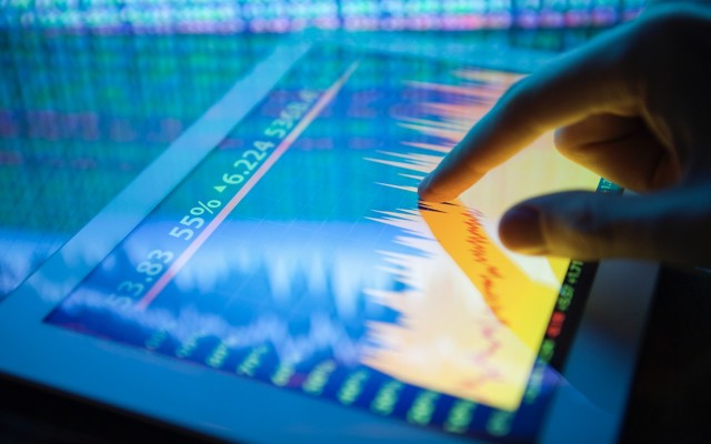 Weekly review: Market clings to 6000 mark as Reserve Bank casts a less bullish outlook