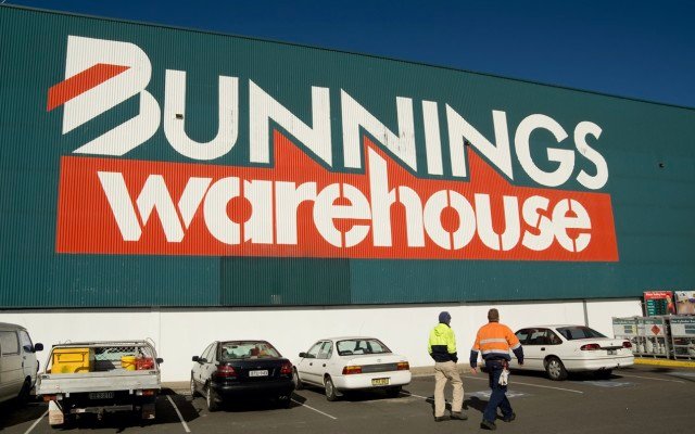 Wesfarmers shows it’s better off without Coles, rewards shareholders with special dividend