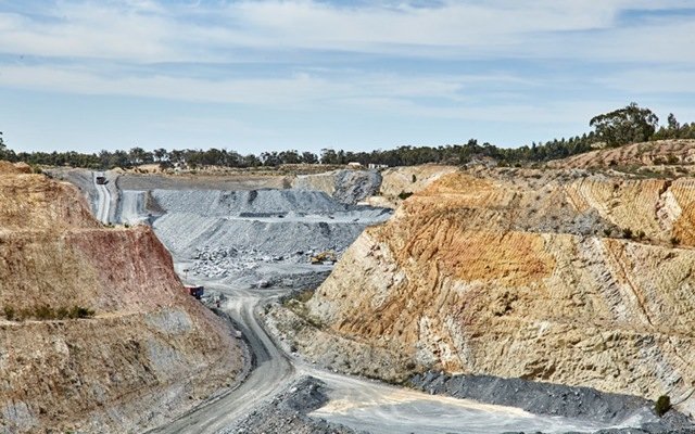 Could western Victoria become a world-class copper and gold mining province?