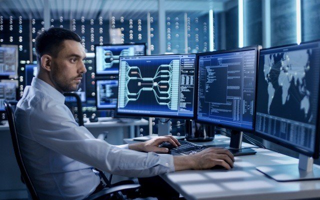 WhiteHawk joins the ASX as the first online cyber security marketplace