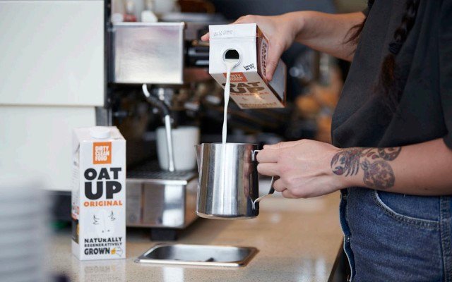 Wide Open Agriculture expands distribution channels for carbon-neutral oat milk