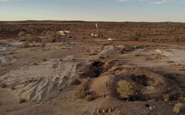 Wide zones of shallow gold intersected at Kin Mining’s Rangoon prospect