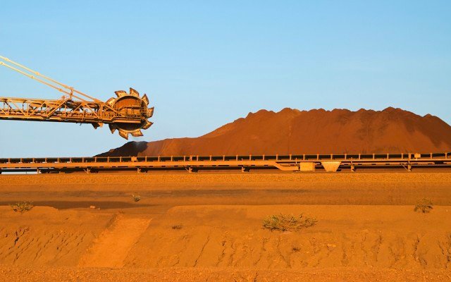 Will Australia use iron ore as a lever to fix trade with China?