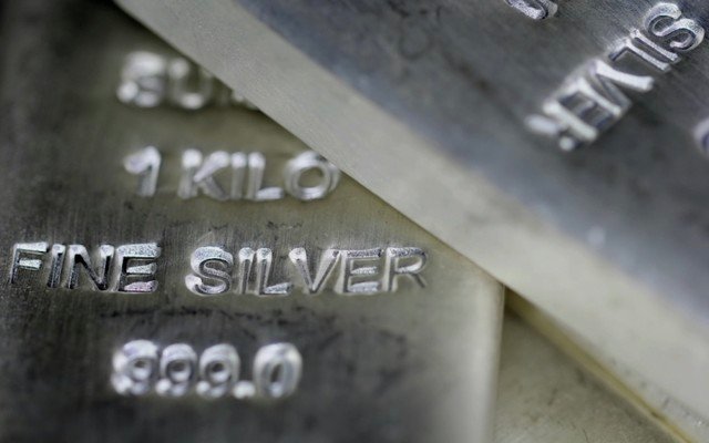 Will silver soon benefit from gold’s bull run?