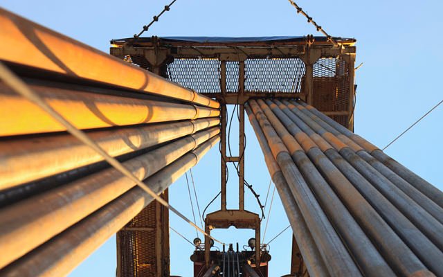 Winchester Energy produces oil from White Hat 20#6, Lightning oil field advances