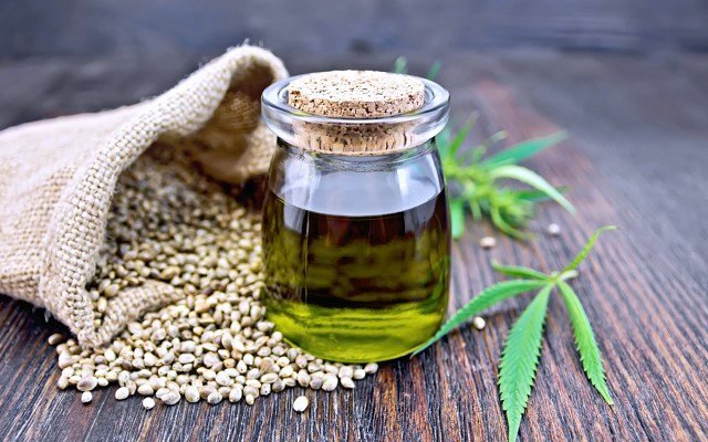 Woolworths set to stock ECS Botanics’ hemp oil on its shelves early next year