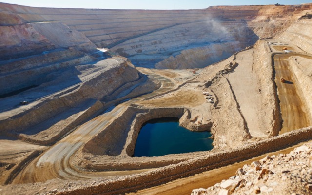 World’s largest gold producer Newmont makes $24.5b bid for Newcrest Mining